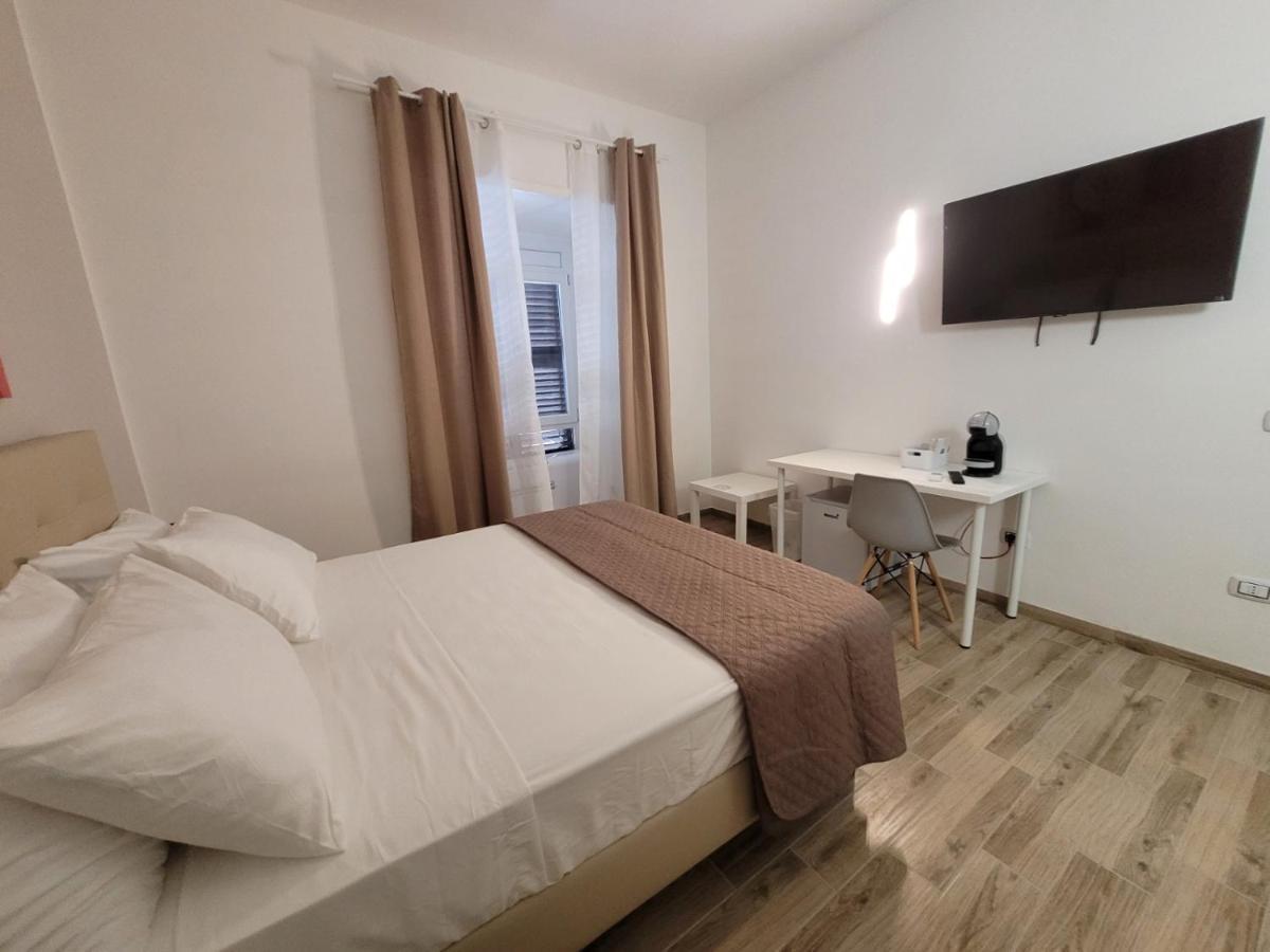 Tiber Rooms Testaccio Rome Exterior photo