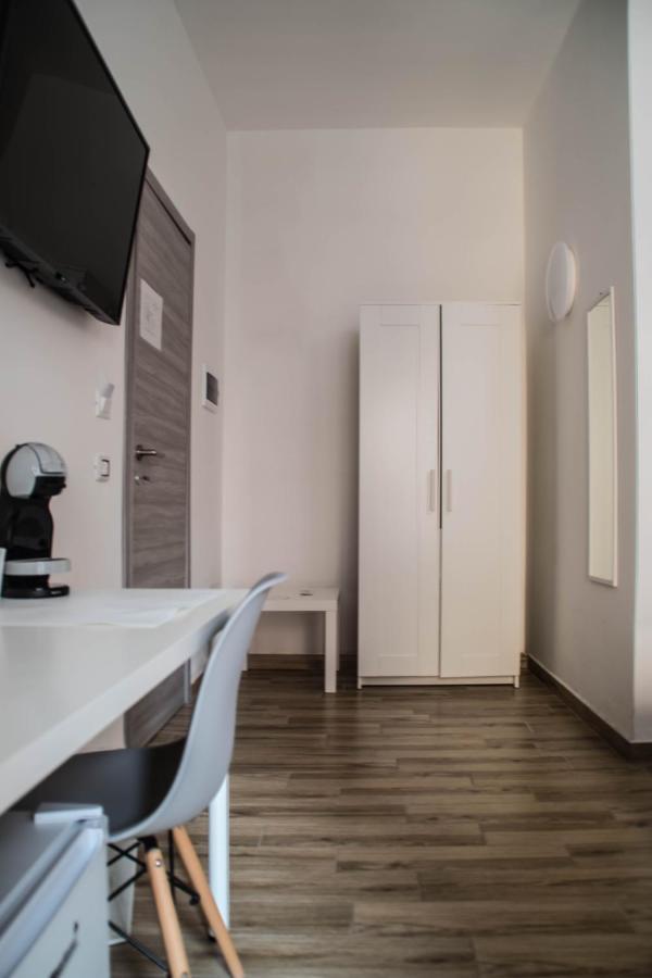 Tiber Rooms Testaccio Rome Exterior photo